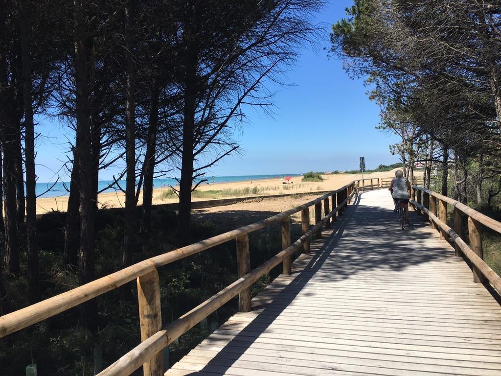 Appartamenti Diana Est Bibione Exteriör bild